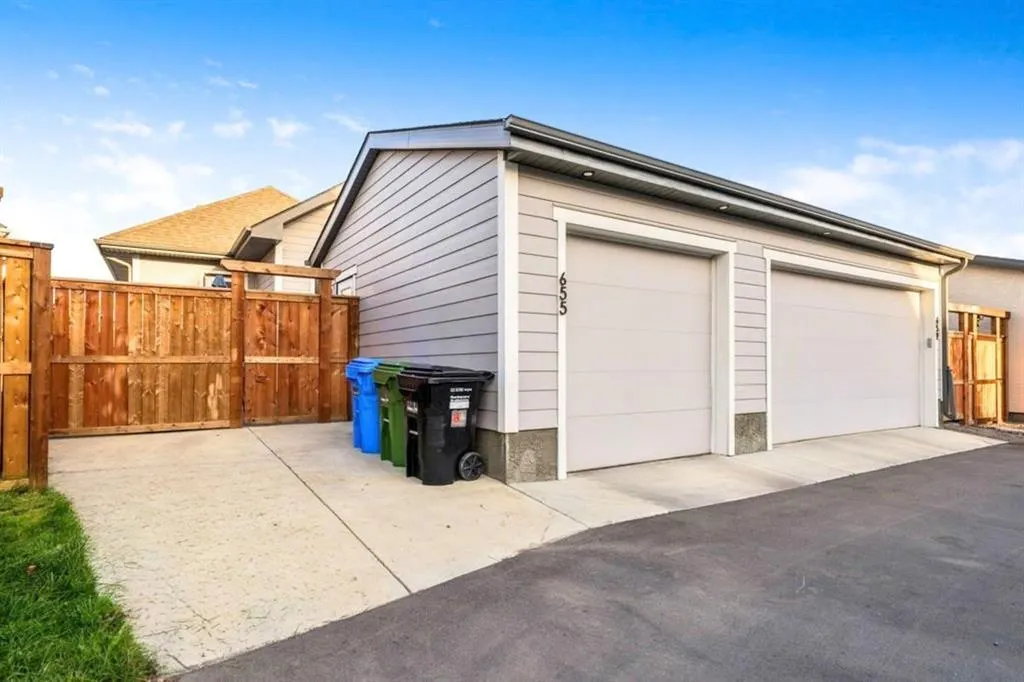 655 Marine Drive SE