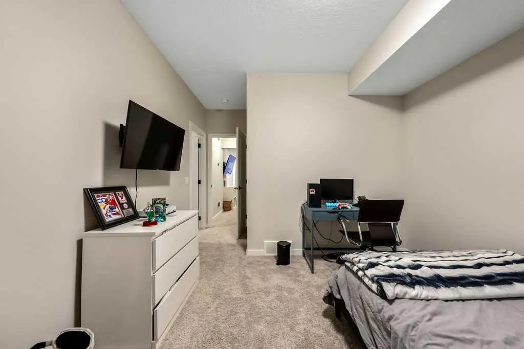 655 Marine Drive SE