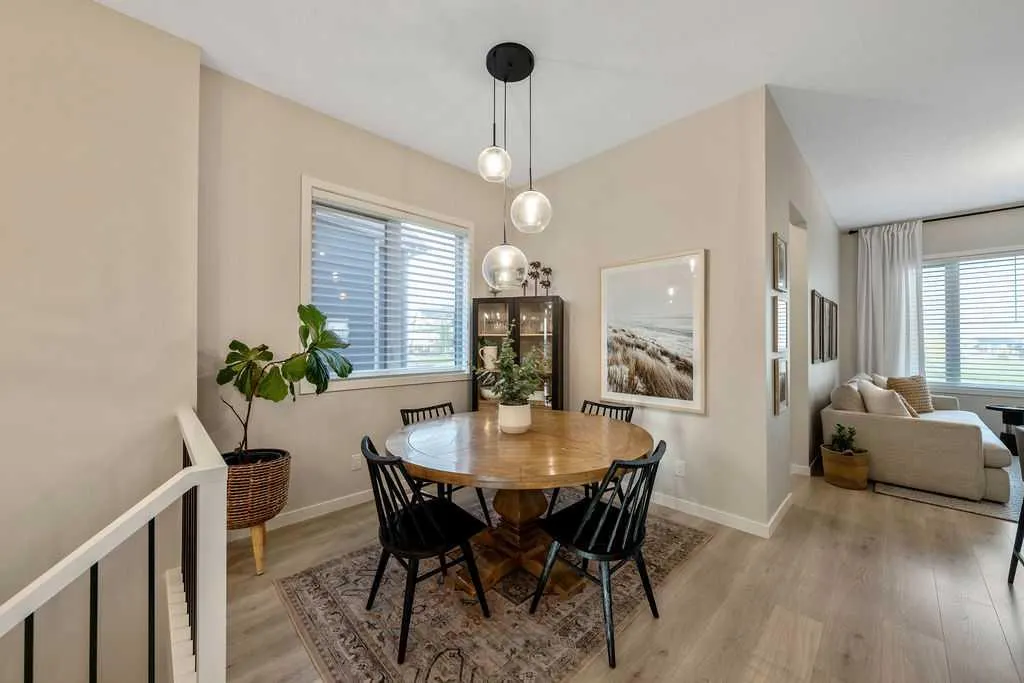 655 Marine Drive SE