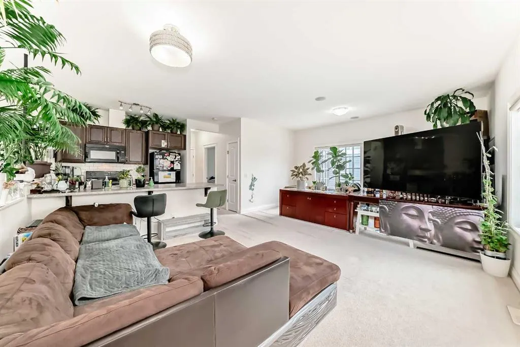 60 Hong Kong Road SW