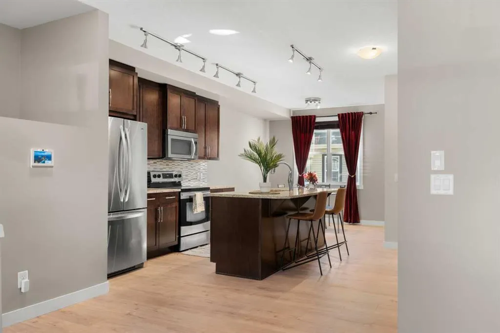 235 Mckenzie Towne Link SE