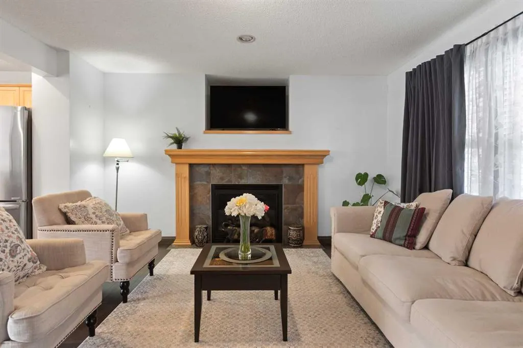 161 Prestwick Close SE