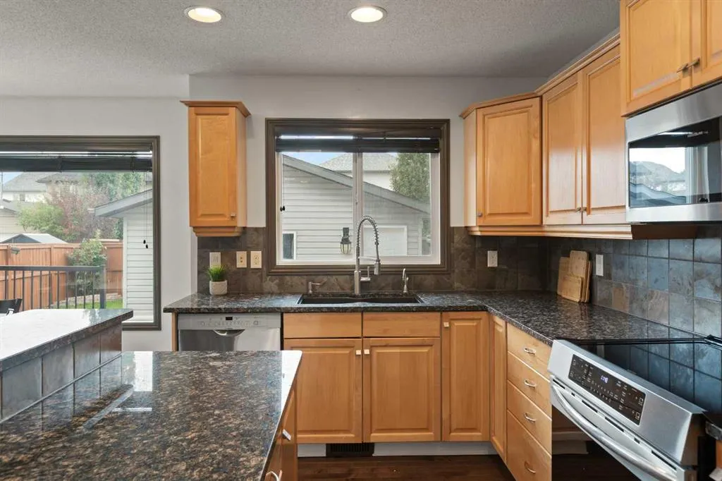 161 Prestwick Close SE