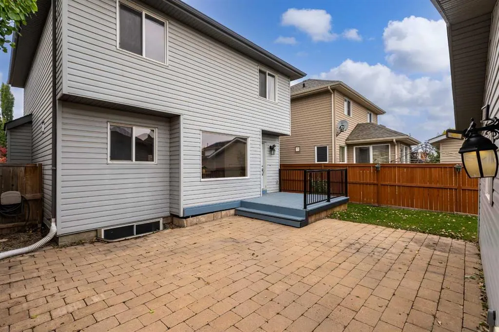 161 Prestwick Close SE