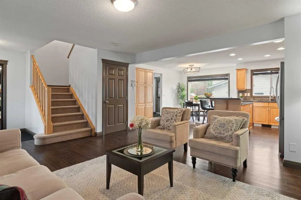 161 Prestwick Close SE