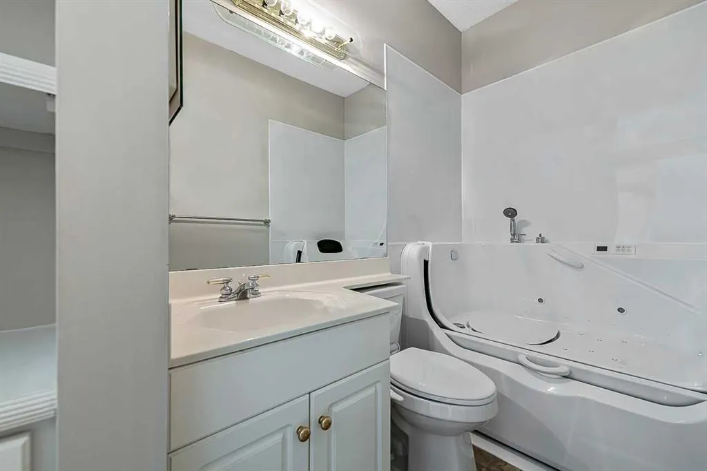 319 Cimarron Bay