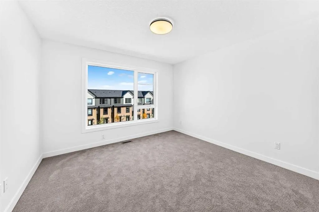 199 Sage Hill Heights NW #405