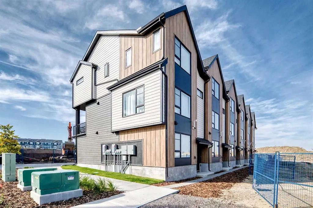 199 Sage Hill Heights NW #405