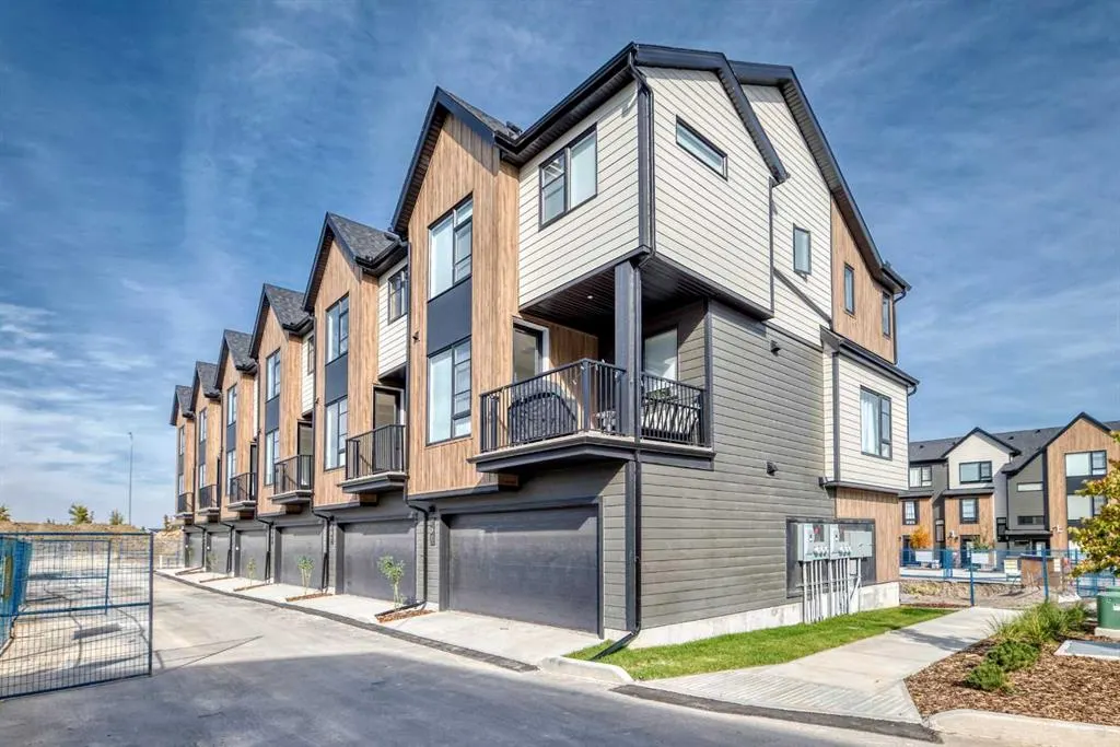 199 Sage Hill Heights NW #405