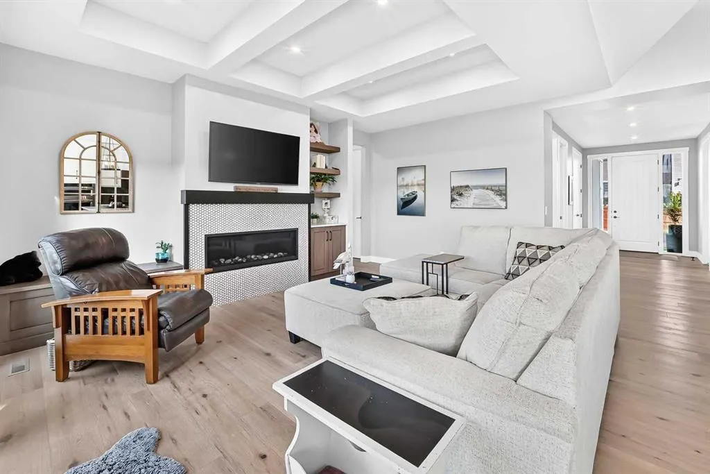 435 Grayling Lane