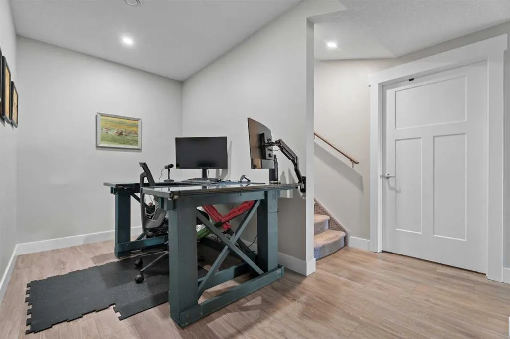 25 Cimarron Springs Court