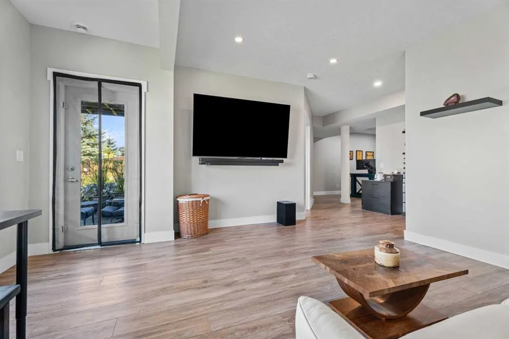 25 Cimarron Springs Court