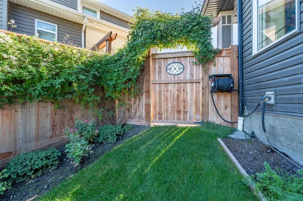 25 Cimarron Springs Court