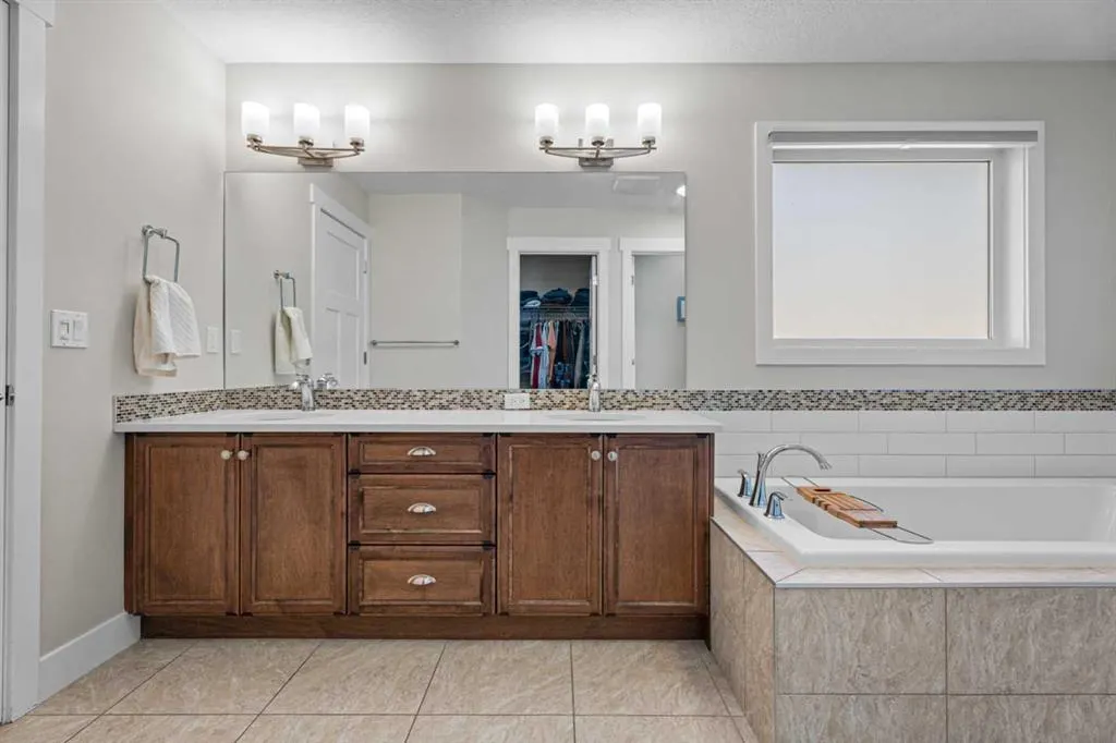25 Cimarron Springs Court