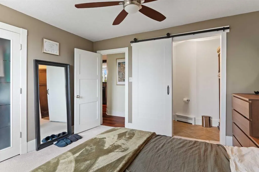312 Cedar Crescent SW #301