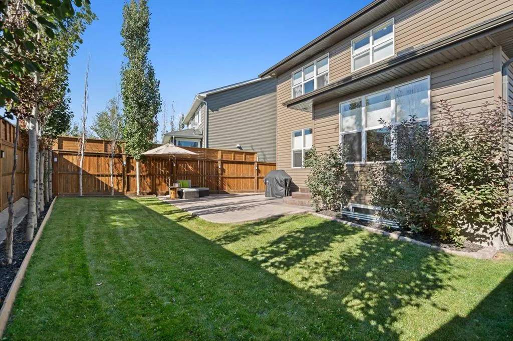 115 Evansdale Common NW