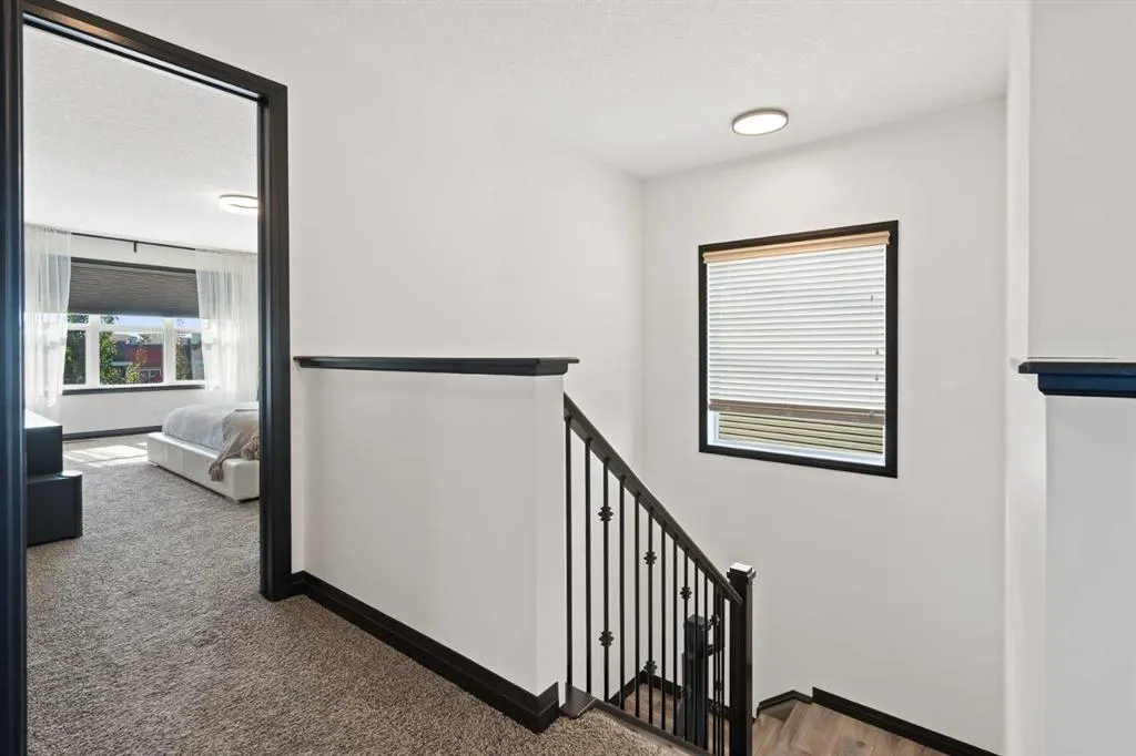 115 Evansdale Common NW