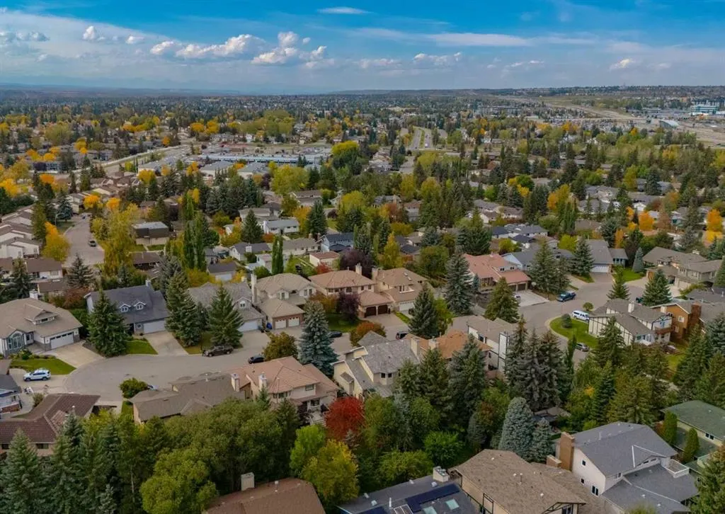 492 Silvergrove Gardens NW
