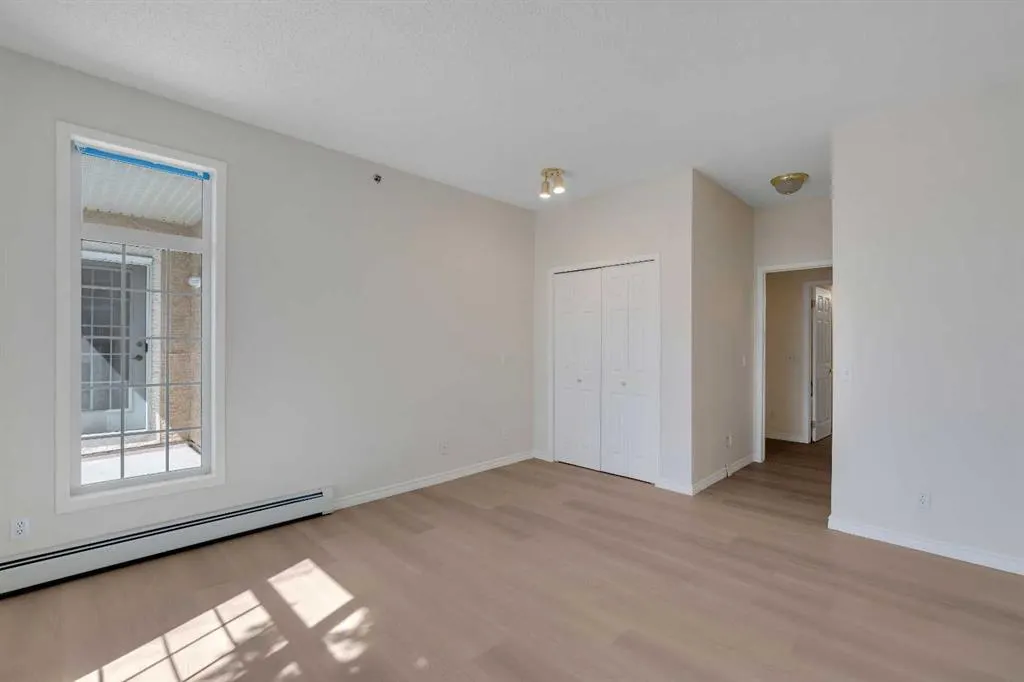 4835 Dalhousie Drive NW #203