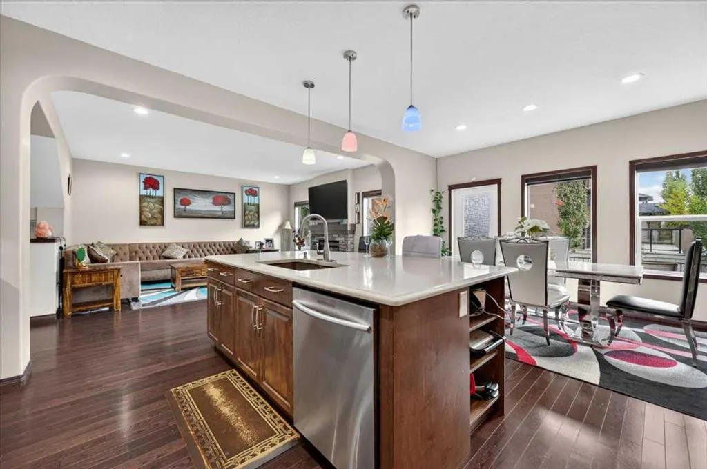 233 Aspenmere Circle