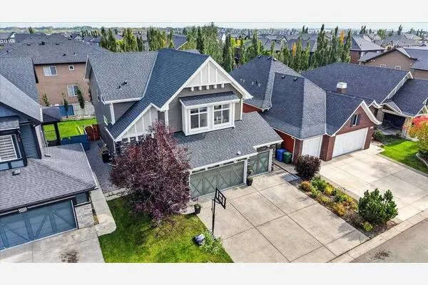 233 Aspenmere Circle