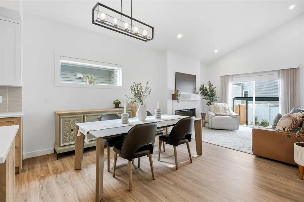 13 Bayview Mews SW