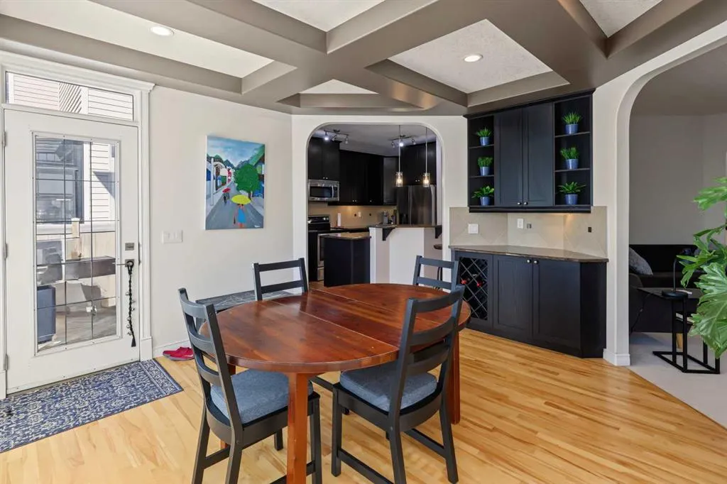 45 Royal Oak Manor NW