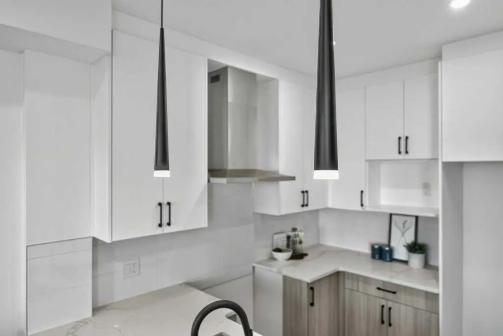 200 Belvedere Boulevard SE #810