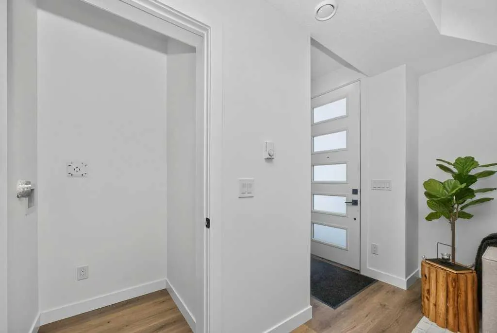 200 Belvedere Boulevard SE #810