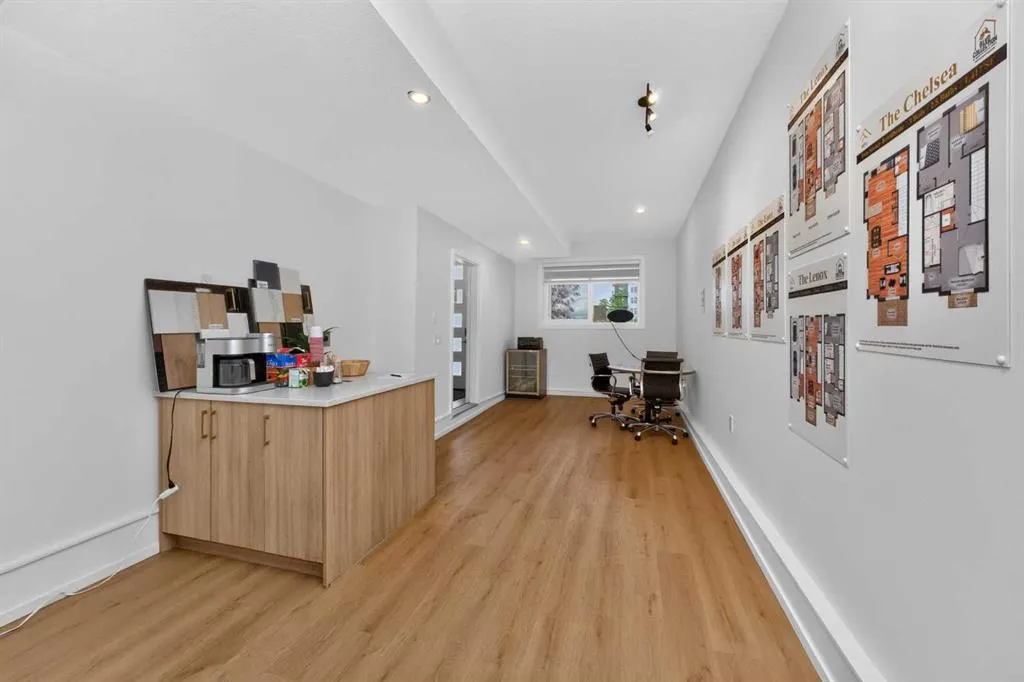 200 Belvedere Boulevard SE #701