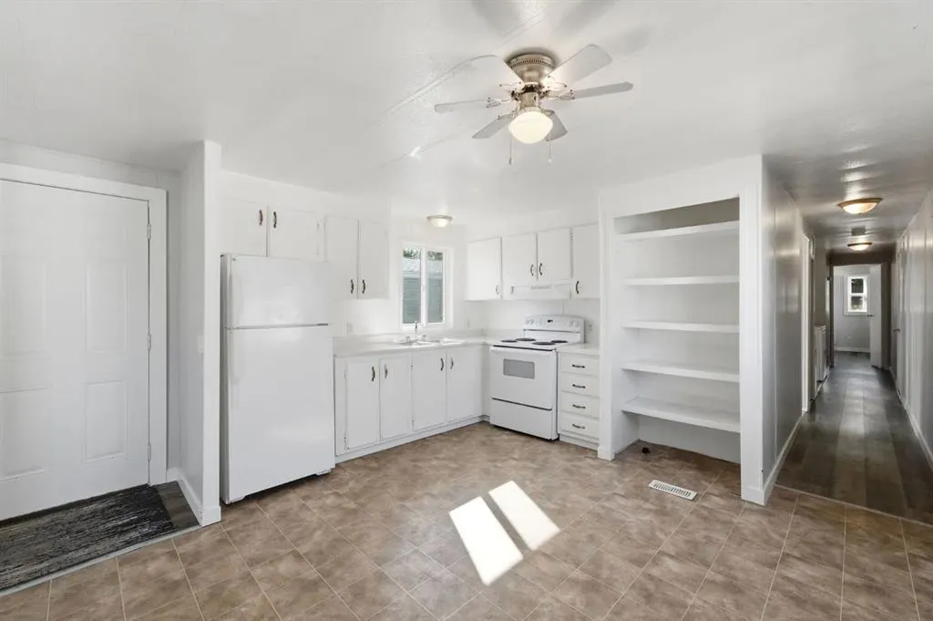 5344 76 Street #75