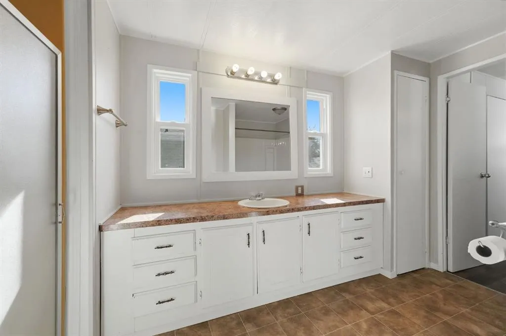 5344 76 Street #75