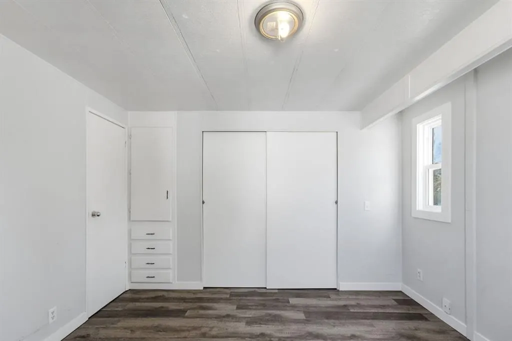 5344 76 Street #75