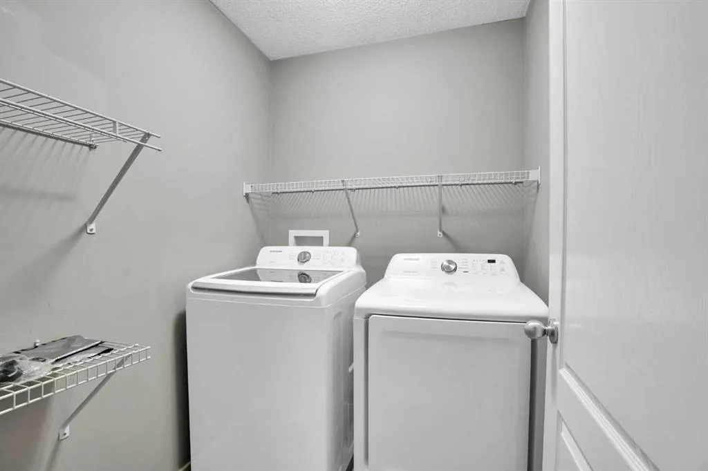 125 Walden Square SE