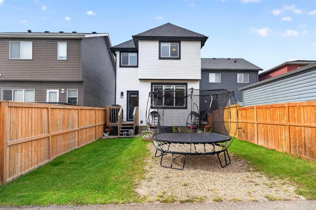 52 Evansborough Way NW