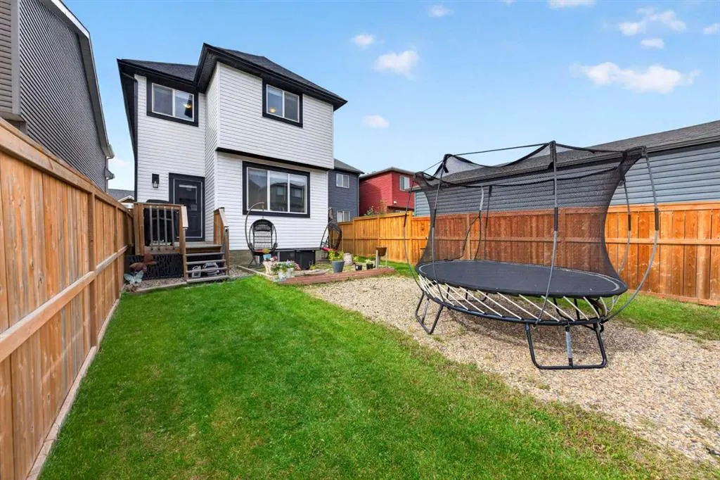 52 Evansborough Way NW