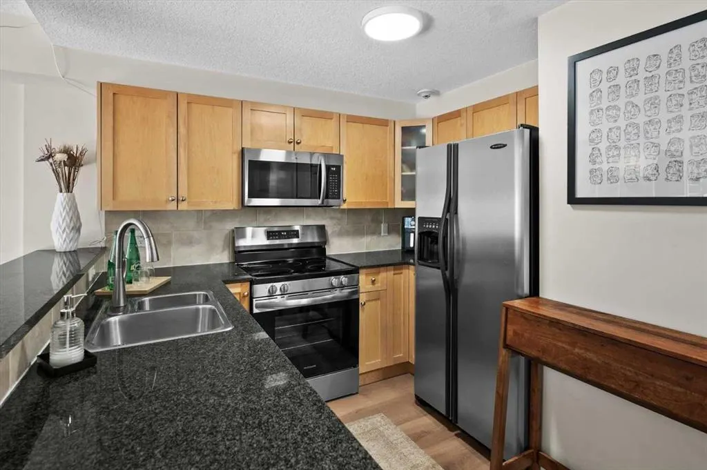 728 3 Avenue NW #308