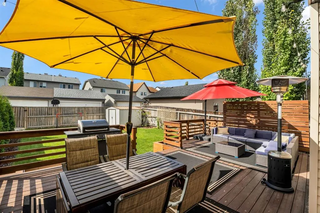 123 Elgin Meadows Way SE