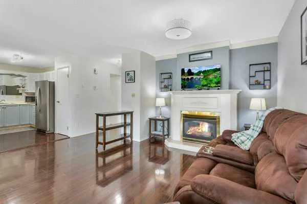 240 Ebert Close