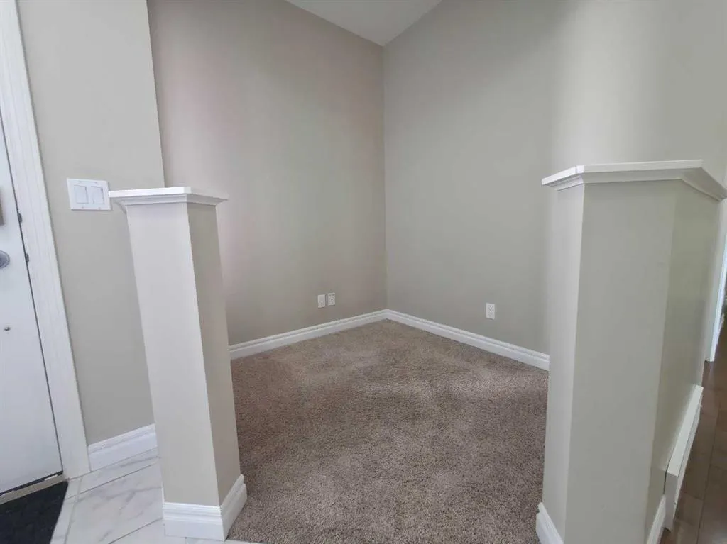 16 Nolancrest Green NW