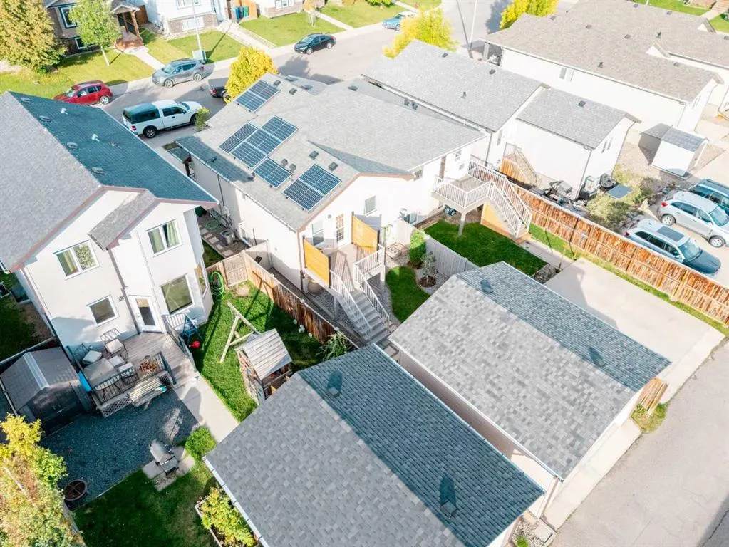 113 Mt Sundance Crescent W