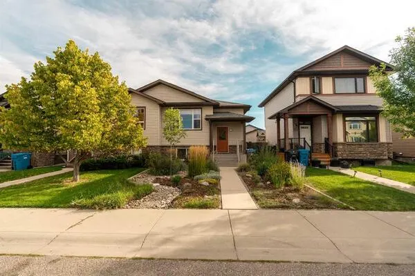 113 Mt Sundance Crescent W