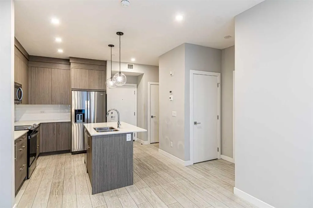 6 MERGANSER Drive W #4109