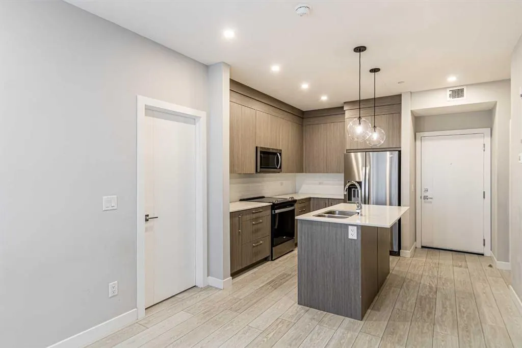 6 MERGANSER Drive W #4109