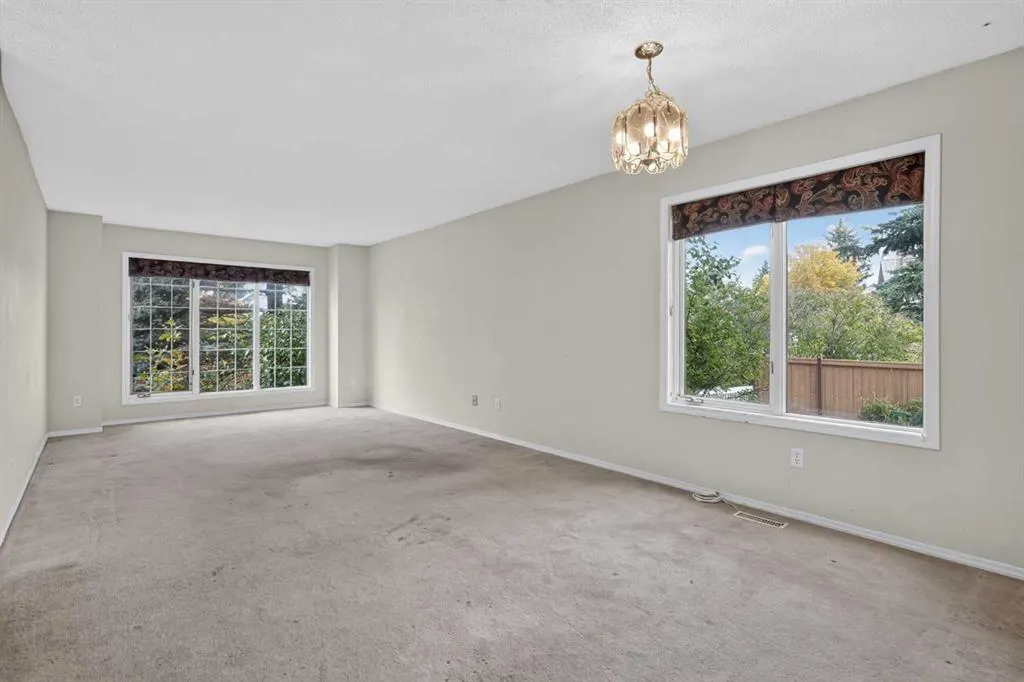 259 Coachway Road SW