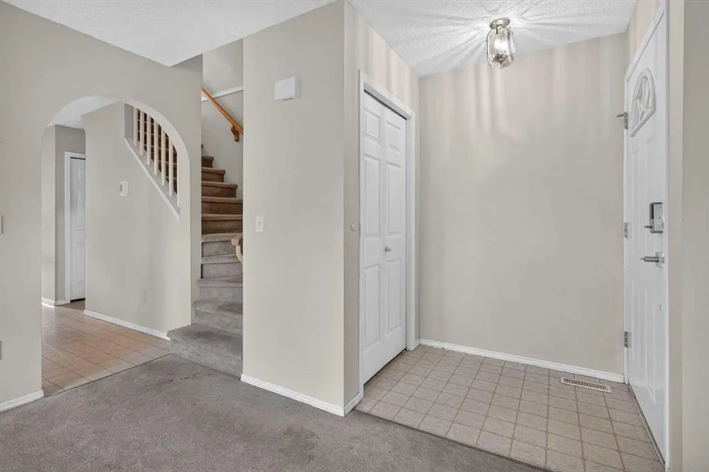 259 Coachway Road SW