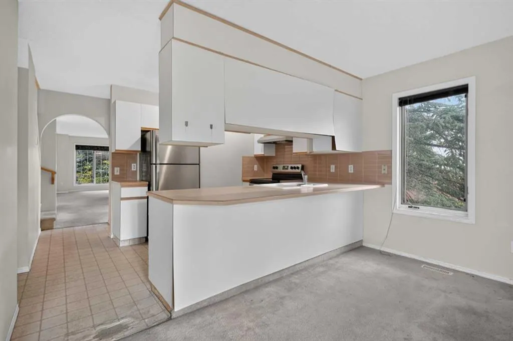 259 Coachway Road SW