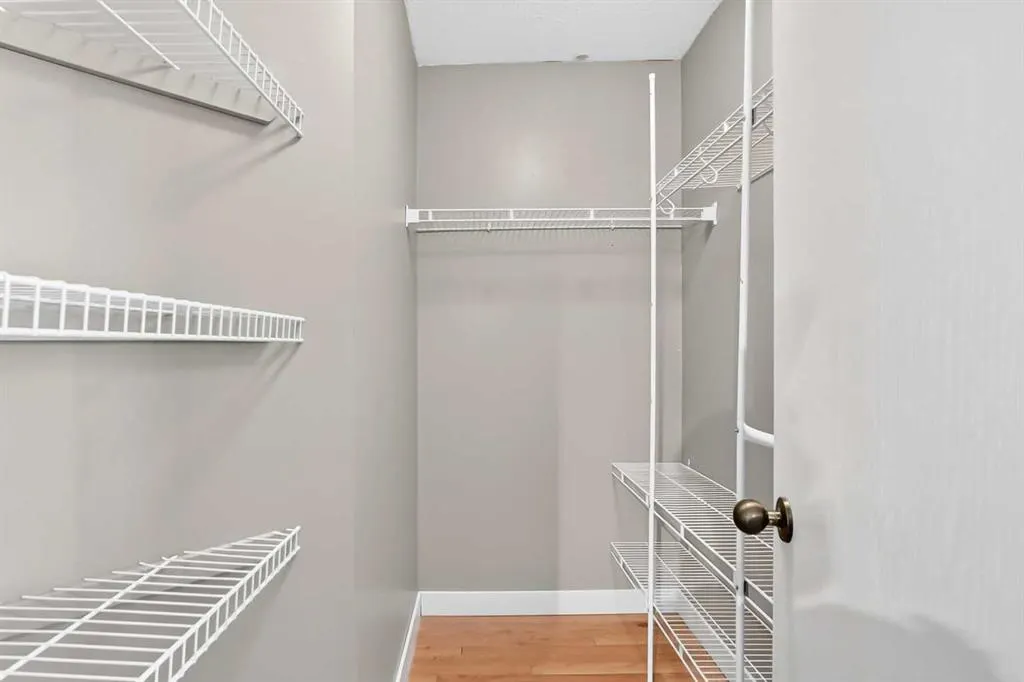 200 Downey Place