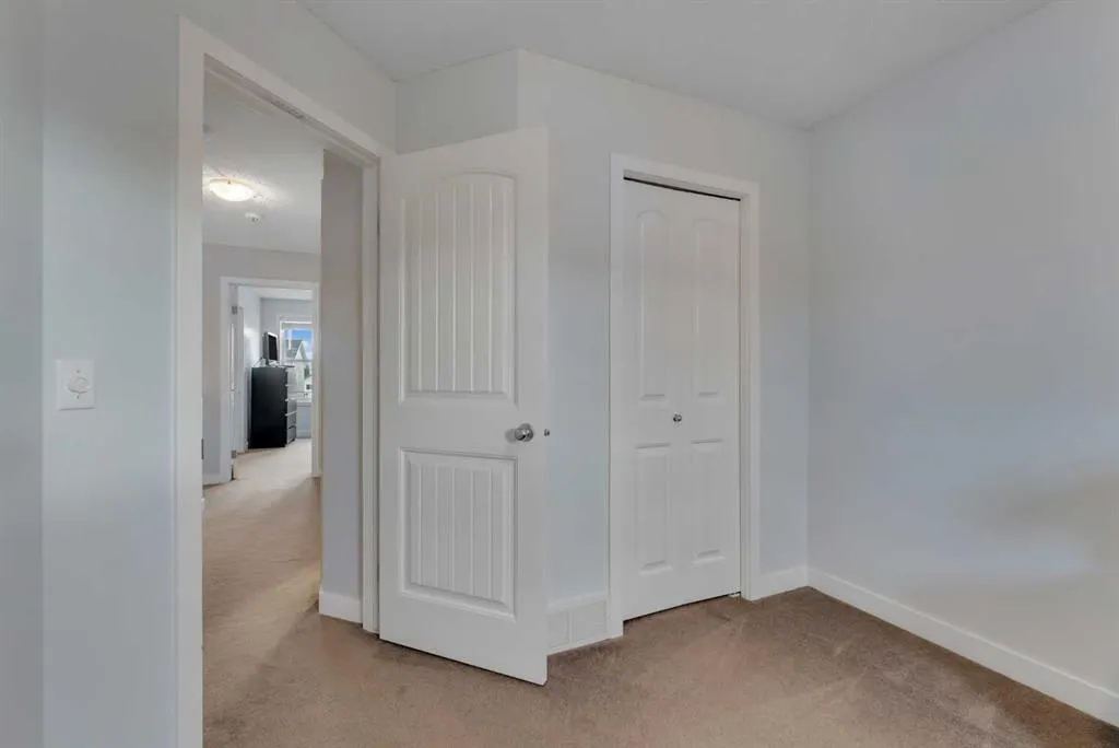 133 Covebrook Close NE