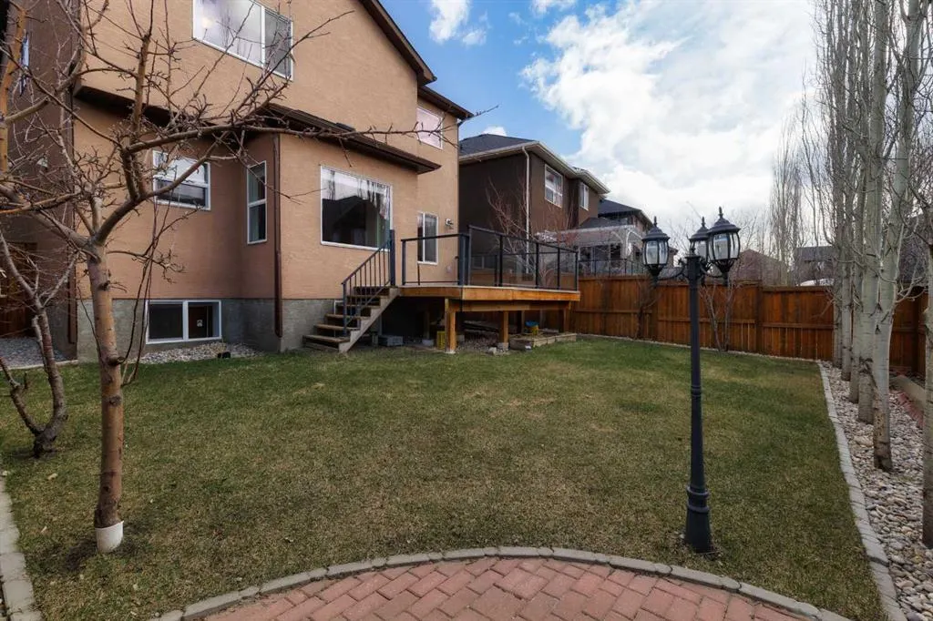 97 Aspenshire Drive SW